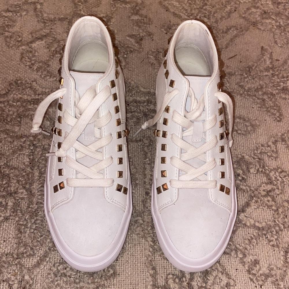 Jessica Simpson studded white high tops🤍 NEVER WORN (actual pictures included) - Picture 5 of 7